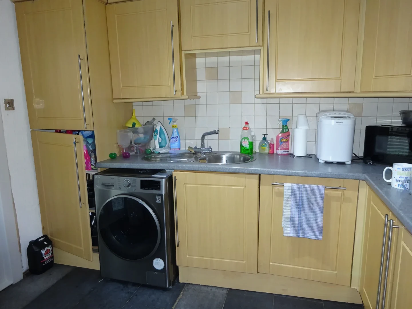 Before image of the kitchen