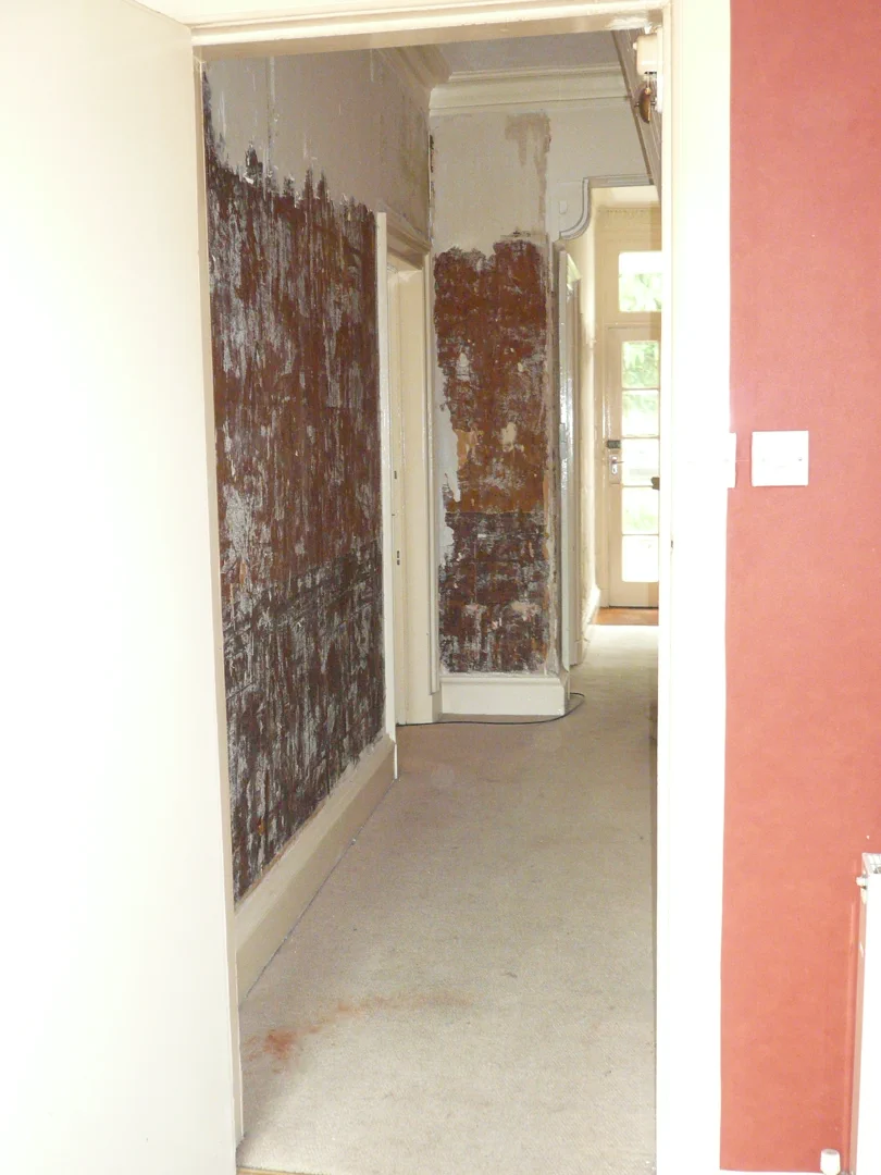 The old kitchen before the renovation