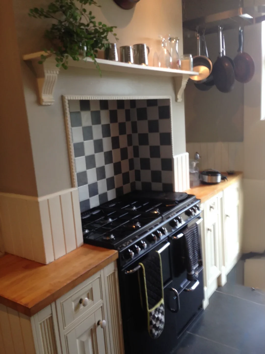 Old kitchen showing the previous layout